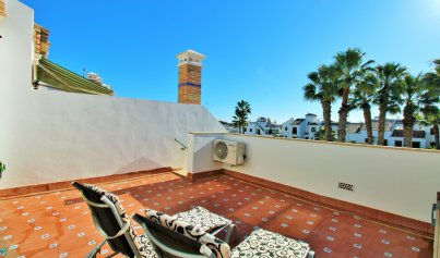 Resale - Townhouse -
Villamartín - Pau 8