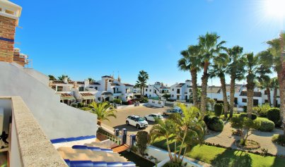 Resale - Townhouse -
Villamartín - Pau 8