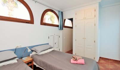 Resale - Townhouse -
Villamartín - Pau 8