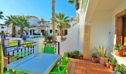 Resale - Townhouse -
Villamartín - Pau 8