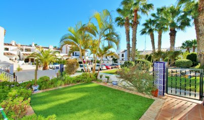 Resale - Townhouse -
Villamartín - Pau 8