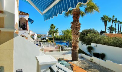 Resale - Townhouse -
Villamartín - Las Violetas