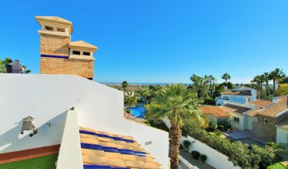 Resale - Townhouse -
Villamartín - Las Violetas