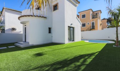 Nybyggnation - Villa -
Orihuela Costa