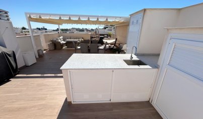 Nybyggnation - Takvåning -
Torrevieja - Los Balcones
