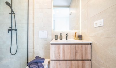 Nieuwbouw Woningen - Villa -
Roldán